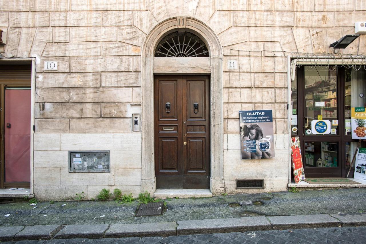 Residenza Fontanella Barberini By Spanish Steps Roma Exterior foto